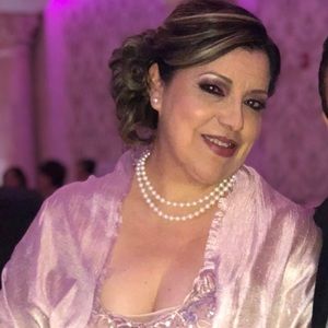 Meet your Posher, Elizabeth